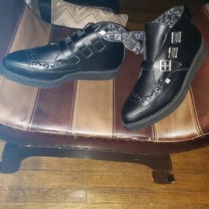 T.U.K size 12 black